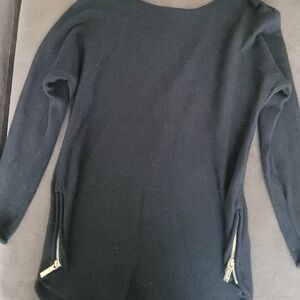 Michael Kors Size Medium sweater shirt with side zippers